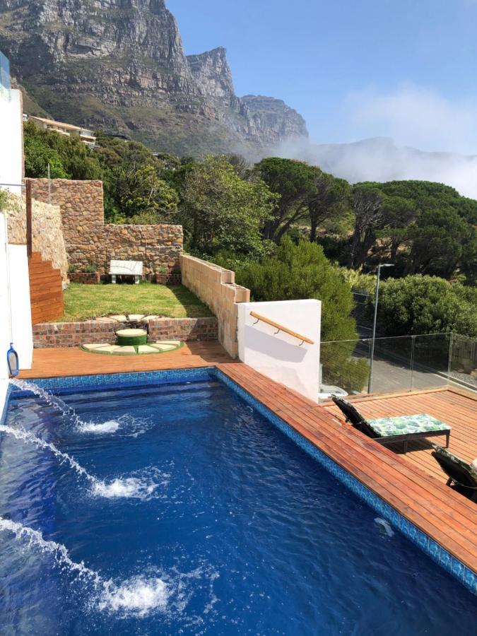 Camps Bay Blue Self-Catering Studios Кейптаун Екстер'єр фото